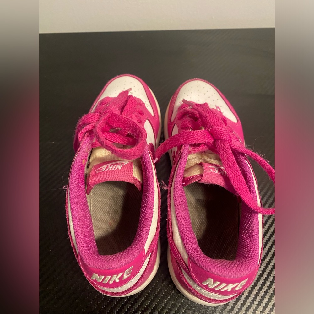 Item 74 Nike Kids Pink and White Low-Top Sneakers - Picture 5 of 9